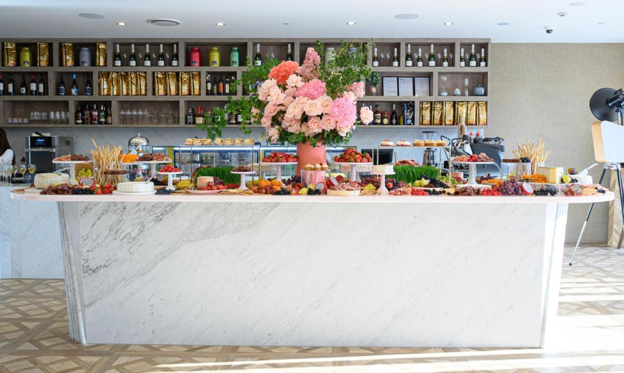 Crowne Plaza Sydney Burwood By Ihg Hotell Exteriör bild