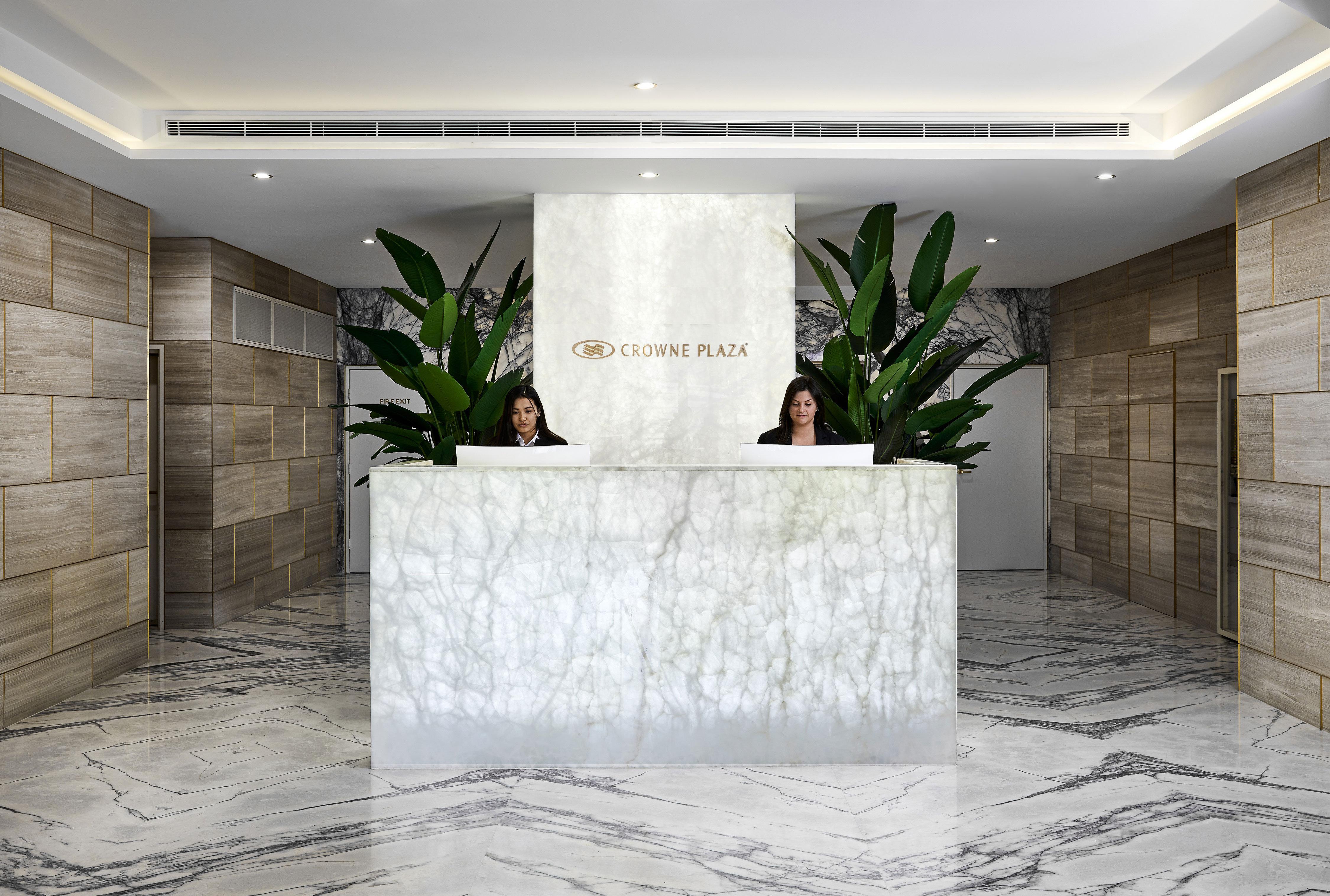 Crowne Plaza Sydney Burwood By Ihg Hotell Exteriör bild