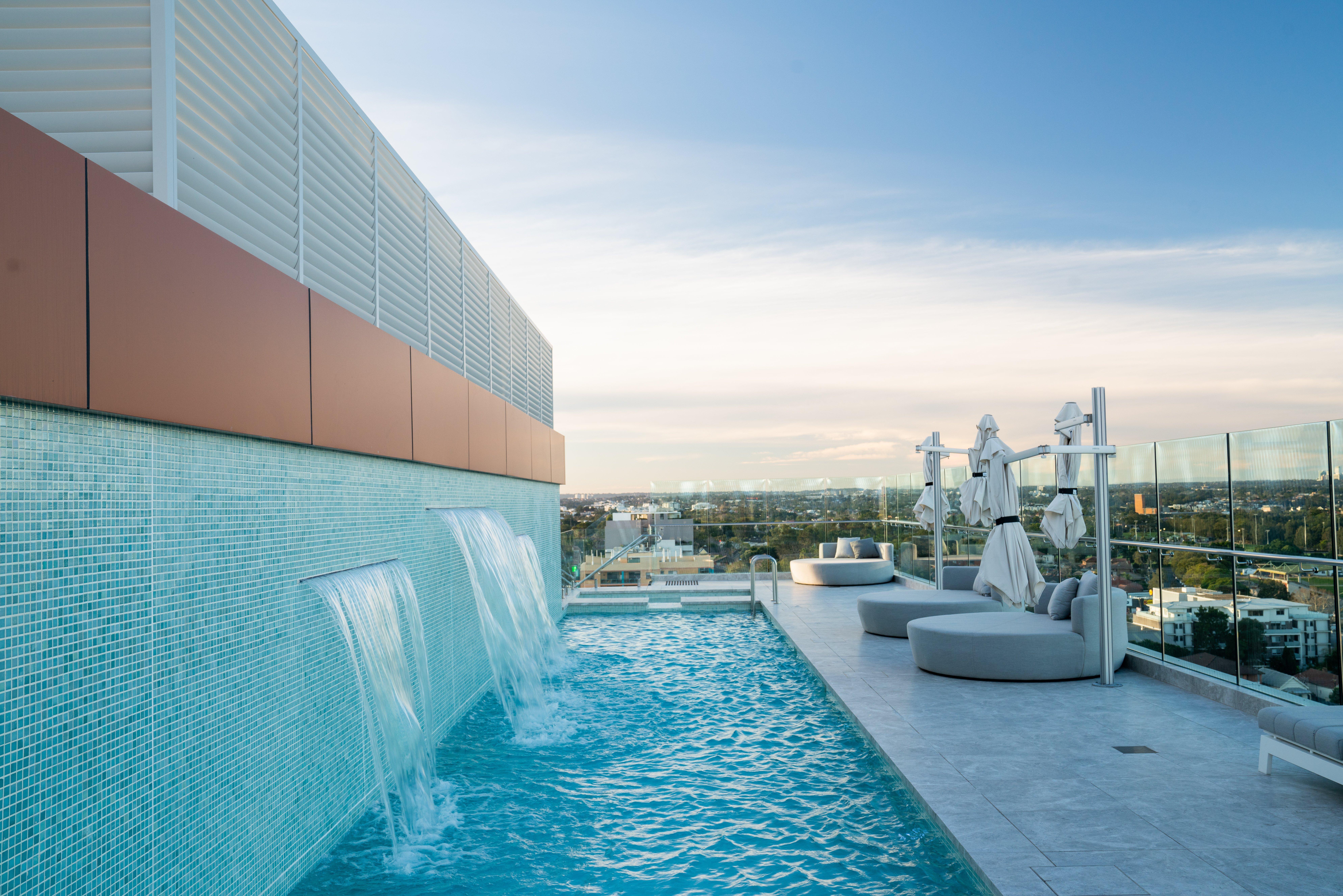 Crowne Plaza Sydney Burwood By Ihg Hotell Exteriör bild